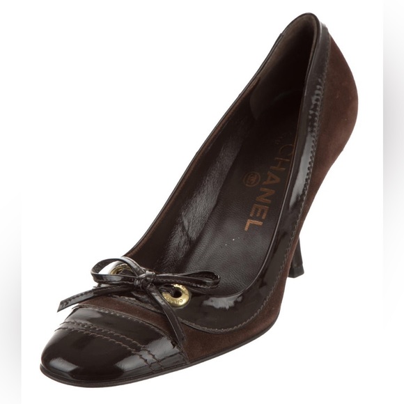 💯% Authentic Chanel Brown Cap Toe Heels Sz 39.5/9.5 - Picture 2 of 10